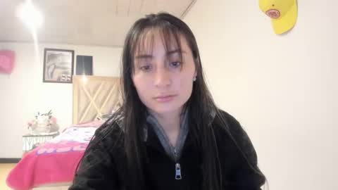 Snapshot of mia_kanee chatting on 9, 10, 2025 mia kaneee online show from 9, 10, 2025