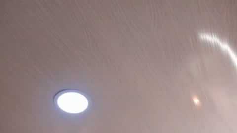 Mia online show from 5, 2, 2026