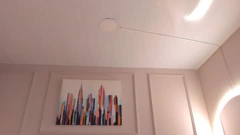 Mia online show from 2, 4, 2026