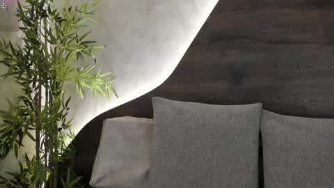 mia_lacy online show from 12, 10, 2025