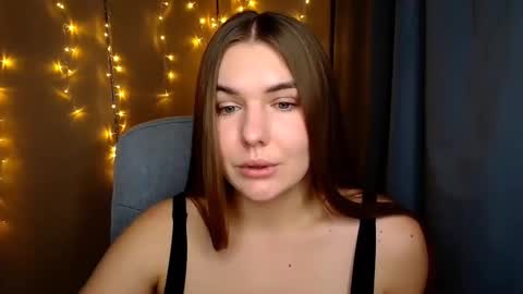 mia_lemm online show from 10, 10, 2025