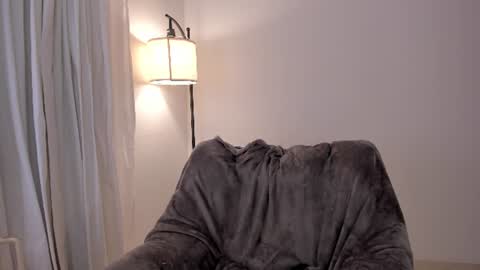 Snapshot of mia_love__ chatting on 14, 6, 2026 MIA LOVE online show from 14, 6, 2026