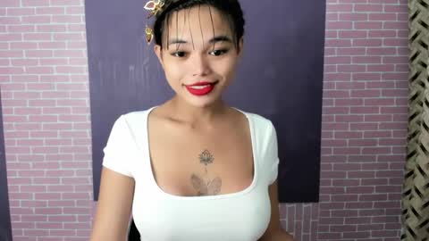 Snapshot of mia_lover9 chatting on 14, 10, 2025 M I A online show from 14, 10, 2025