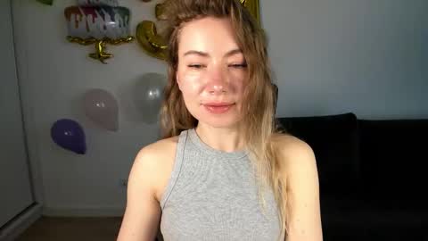 Mia online show from 2, 4, 2026