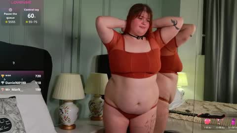 Snapshot of mia_of_your_dreams chatting on 16, 4, 2026 Sweet Mia online show from 16, 4, 2026