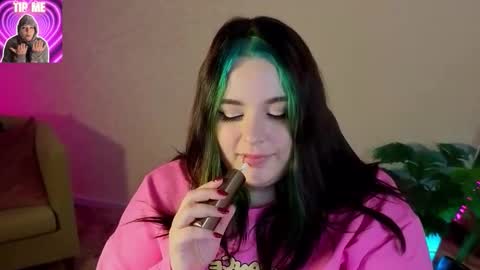 Mia online show from 7, 3, 2026