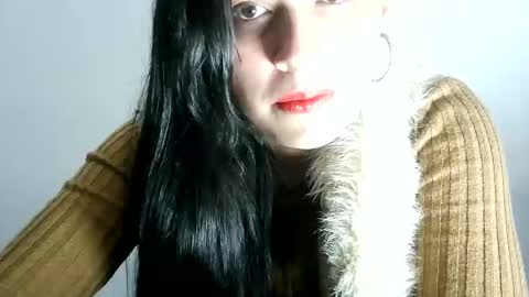 mia_robeerts online show from 11, 9, 2025