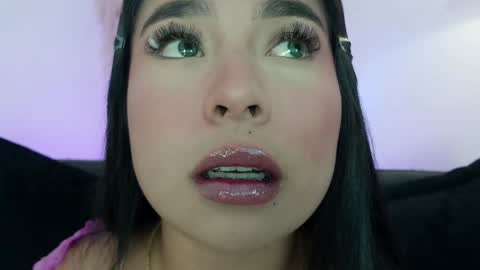 Mia online show from 23, 5, 2026