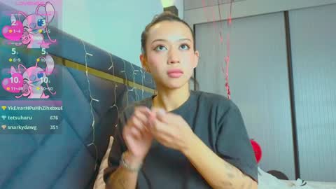 Mia online show from 2, 2, 2025