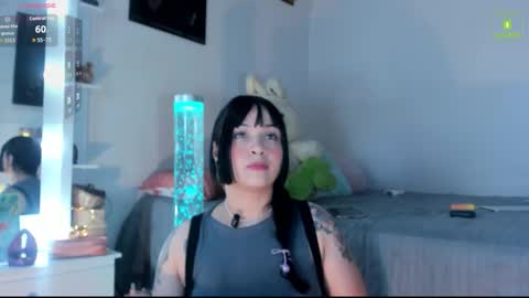 Mia  online show from 9, 11, 2025