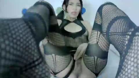 MIA suarez4 online show from 27, 5, 2026