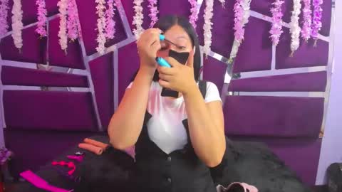 mia sweett69 online show from 1, 11, 2025