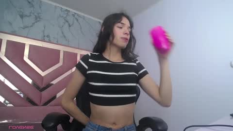 Snapshot of mia_swift_ch chatting on 31, 10, 2025 mia_swift_ch online show from 31, 10, 2025