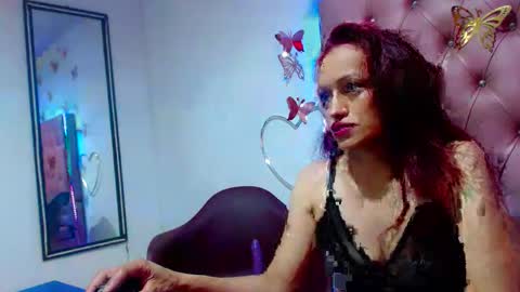 Snapshot of mia_tentation chatting on 14, 4, 2026 mia online show from 14, 4, 2026