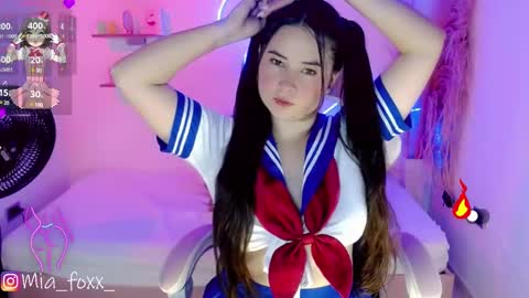 Snapshot of miaa_foxx_ chatting on 24, 2, 2025 Mia online show from 24, 2, 2025