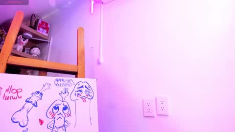 Snapshot of miaamane chatting on 14, 2, 2025 Mia online show from 14, 2, 2025