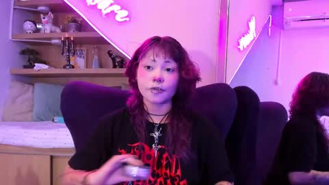 Snapshot of miaamane chatting on 12, 3, 2025 Mia online show from 12, 3, 2025