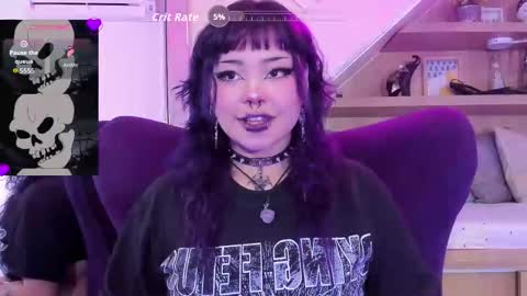 Snapshot of miaamane chatting on 11, 9, 2025 Mia online show from 11, 9, 2025