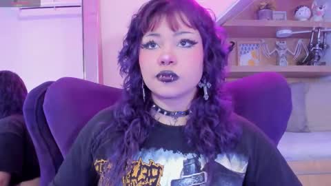 Snapshot of miaamane chatting on 7, 10, 2025 Mia online show from 7, 10, 2025