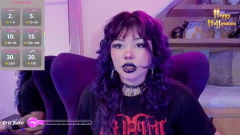 Snapshot of miaamane chatting on 8, 10, 2025 Mia online show from 8, 10, 2025