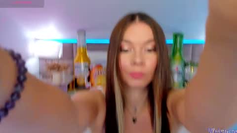 Snapshot of miaamuse chatting on 20, 9, 2025 Mia online show from 20, 9, 2025