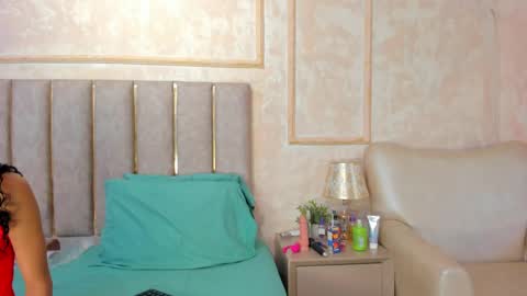 Miaasummer online show from 1, 4, 2026