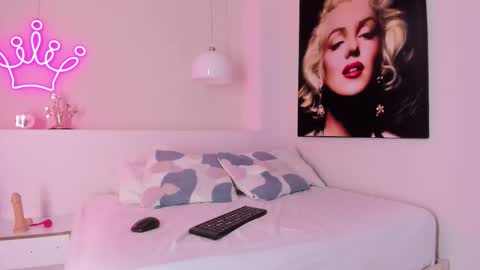 Mia online show from 27, 11, 2025