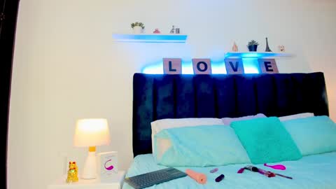 MIA online show from 7, 1, 2025