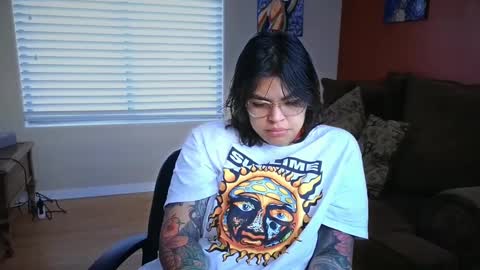 Snapshot of miacanela_xo chatting on 1, 12, 2024 Mia online show from 1, 12, 2024