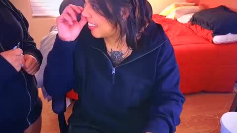 Snapshot of miacanela_xo chatting on 11, 1, 2025 Mia online show from 11, 1, 2025
