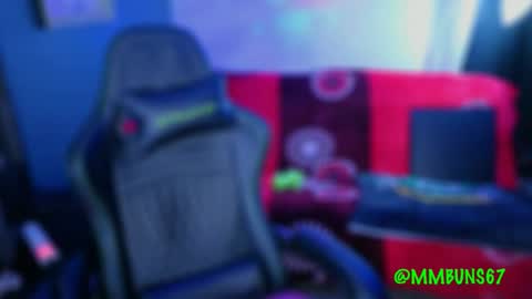 Snapshot of miacanela_xo chatting on 6, 11, 2025 Mia online show from 6, 11, 2025