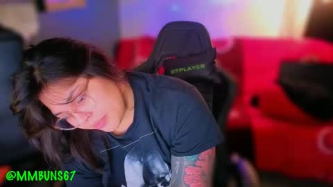 Snapshot of miacanela_xo chatting on 23, 11, 2025 Mia online show from 23, 11, 2025