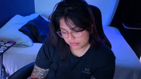 Mia online show from 17, 7, 2026
