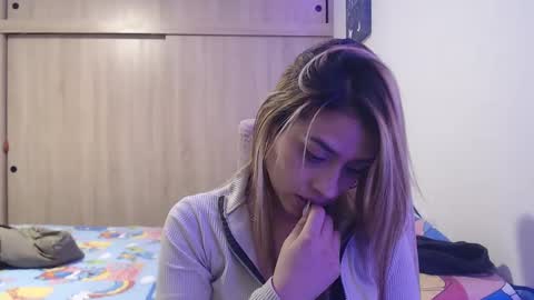 Snapshot of miacollings1 chatting on 11, 10, 2025 Miia online show from 11, 10, 2025