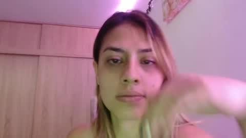 Snapshot of miacollings1 chatting on 17, 1, 2026 Miia online show from 17, 1, 2026