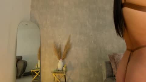 miacooper online show from 29, 1, 2025