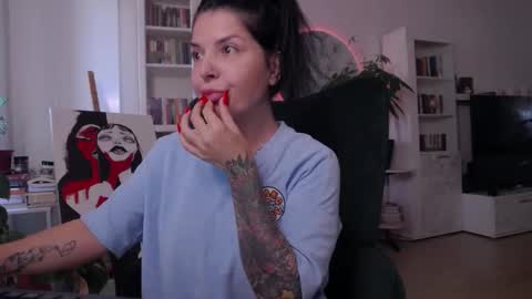 miacute4u online show from 5, 10, 2025