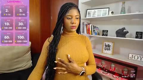 Snapshot of miaderail chatting on 17, 12, 2024 Sofi online show from 17, 12, 2024