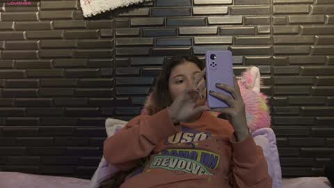 Mia online show from 28, 12, 2024