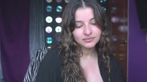 Snapshot of miadimota chatting on 25, 4, 2026 Mia online show from 25, 4, 2026