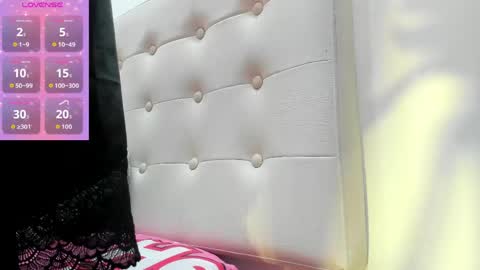 Snapshot of miaevans0 chatting on 19, 4, 2026 evans online show from 19, 4, 2026