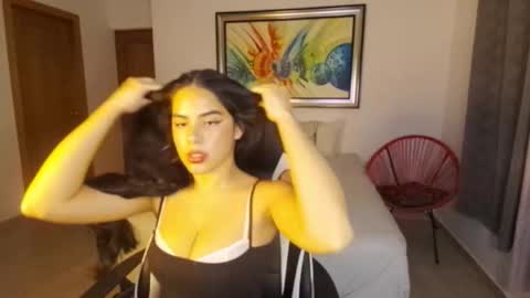 miafunny5 online show from 12, 11, 2025