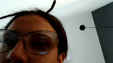 lorena poncedeleon online show from 13, 12, 2024