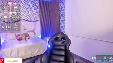 Snapshot of miagates_tay chatting on 27, 11, 2025 Mia online show from 27, 11, 2025