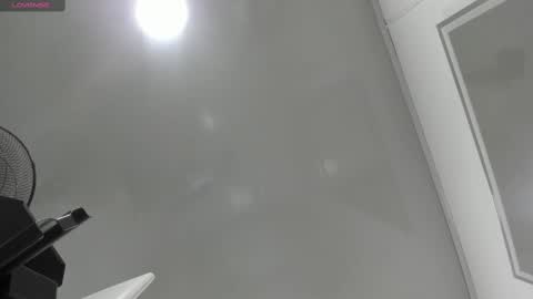 Miah Collins online show from 18, 2, 2025