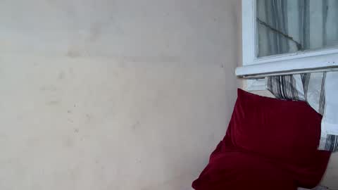 miah_land online show from 17, 2, 2025