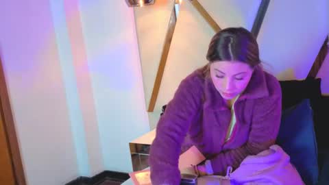 miah_stewart online show from 14, 2, 2026