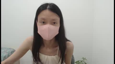 Snapshot of miahchan68 chatting on 12, 10, 2025 miahchan68 online show from 12, 10, 2025