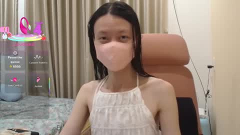 Snapshot of miahchan68 chatting on 14, 11, 2025 miahchan68 online show from 14, 11, 2025