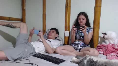 Mia  Sam online show from 2, 3, 2025